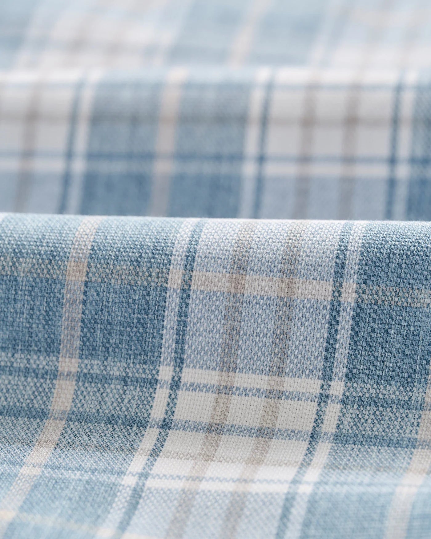 Everyday Performance Button Down Shirt - Hendley