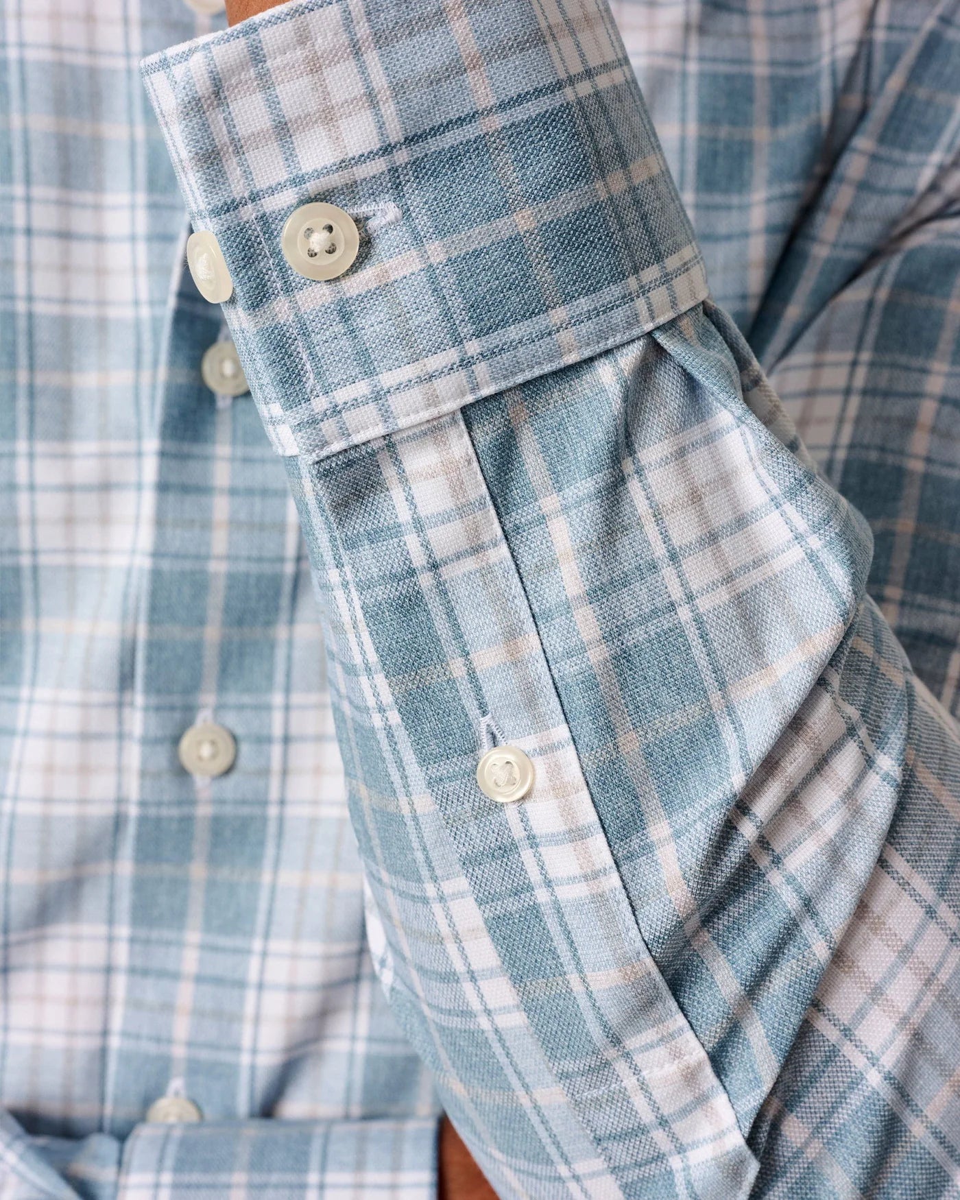 Everyday Performance Button Down Shirt - Hendley