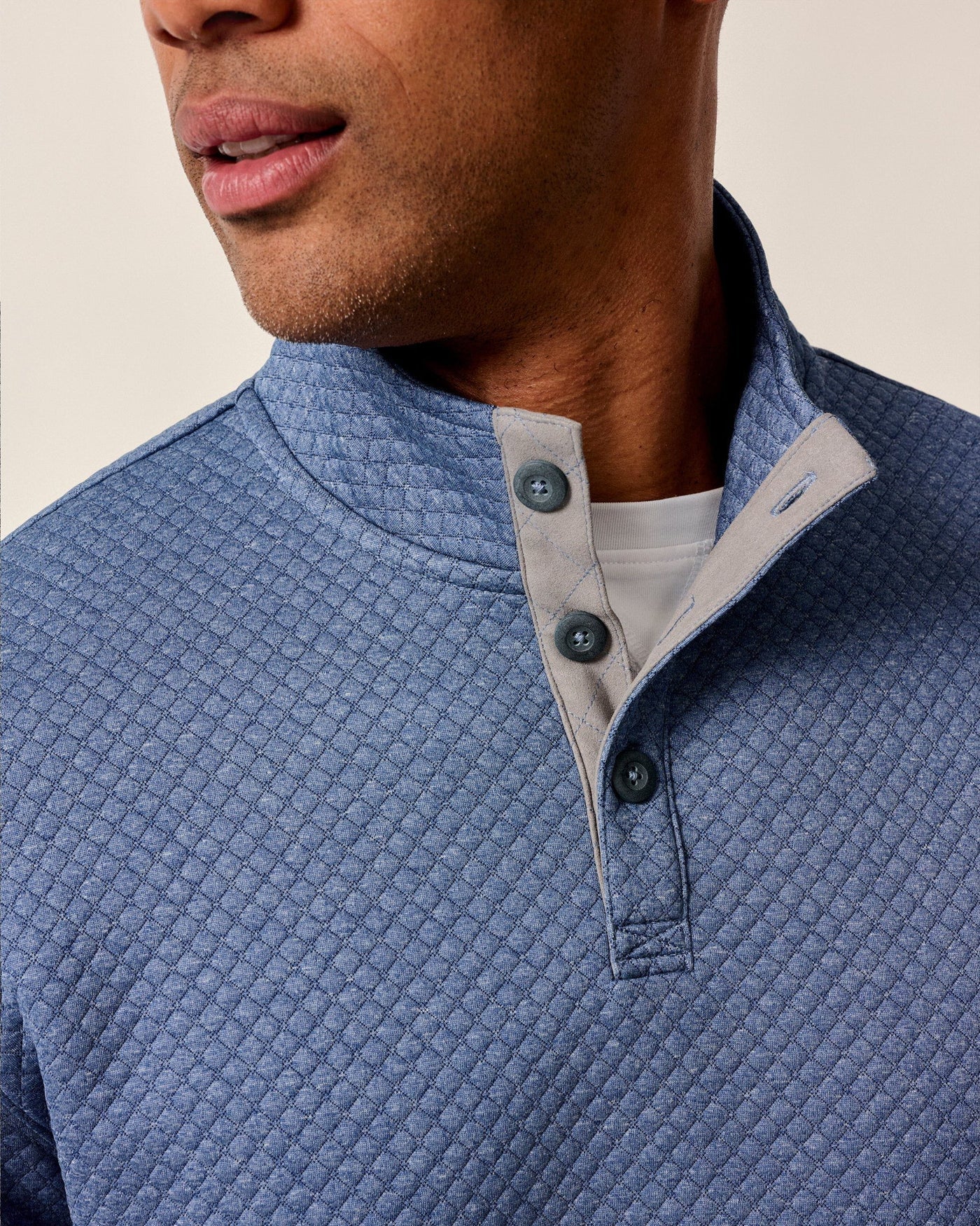 Rockwells Diamond-Quilted Henley Pullover